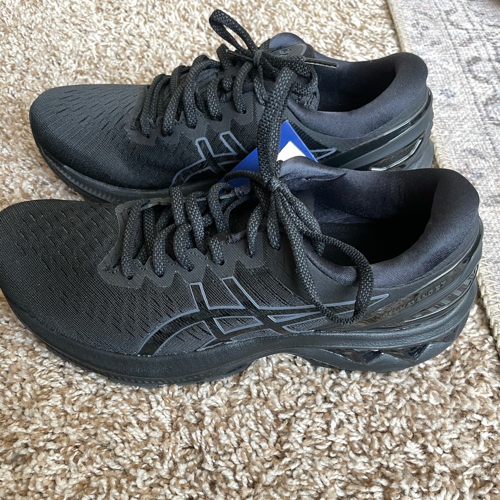 Women’s gel kayano 27 ASICS